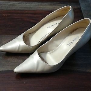 Wemons high heal pump